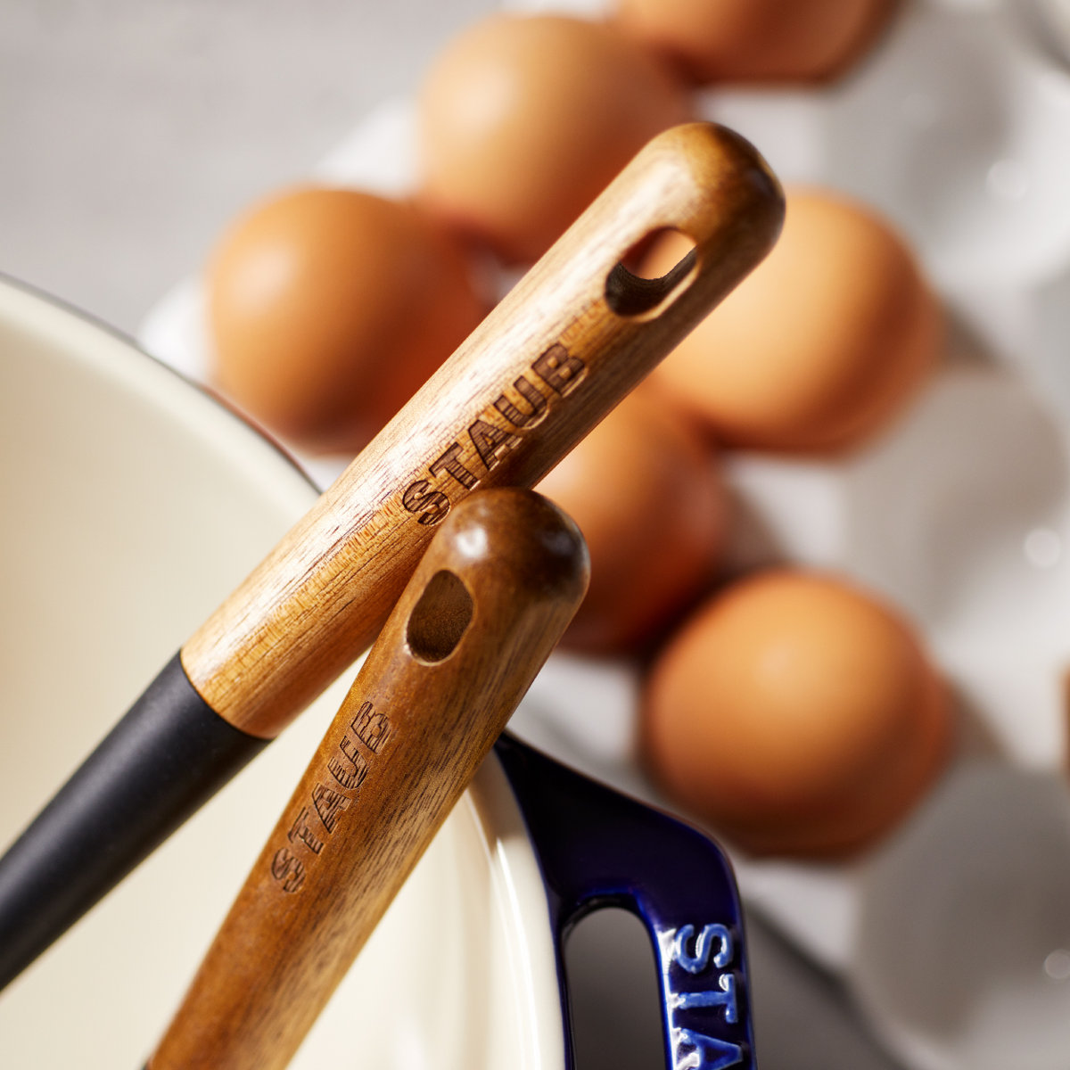 Staub Silicone with Wood Handle 5-Piece Cooking Utensil Set